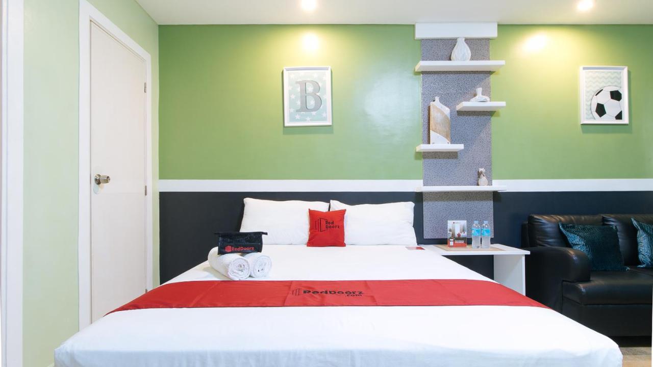 Reddoorz Plus Near Lapasan Plaza Cagayan De Oro Buitenkant foto