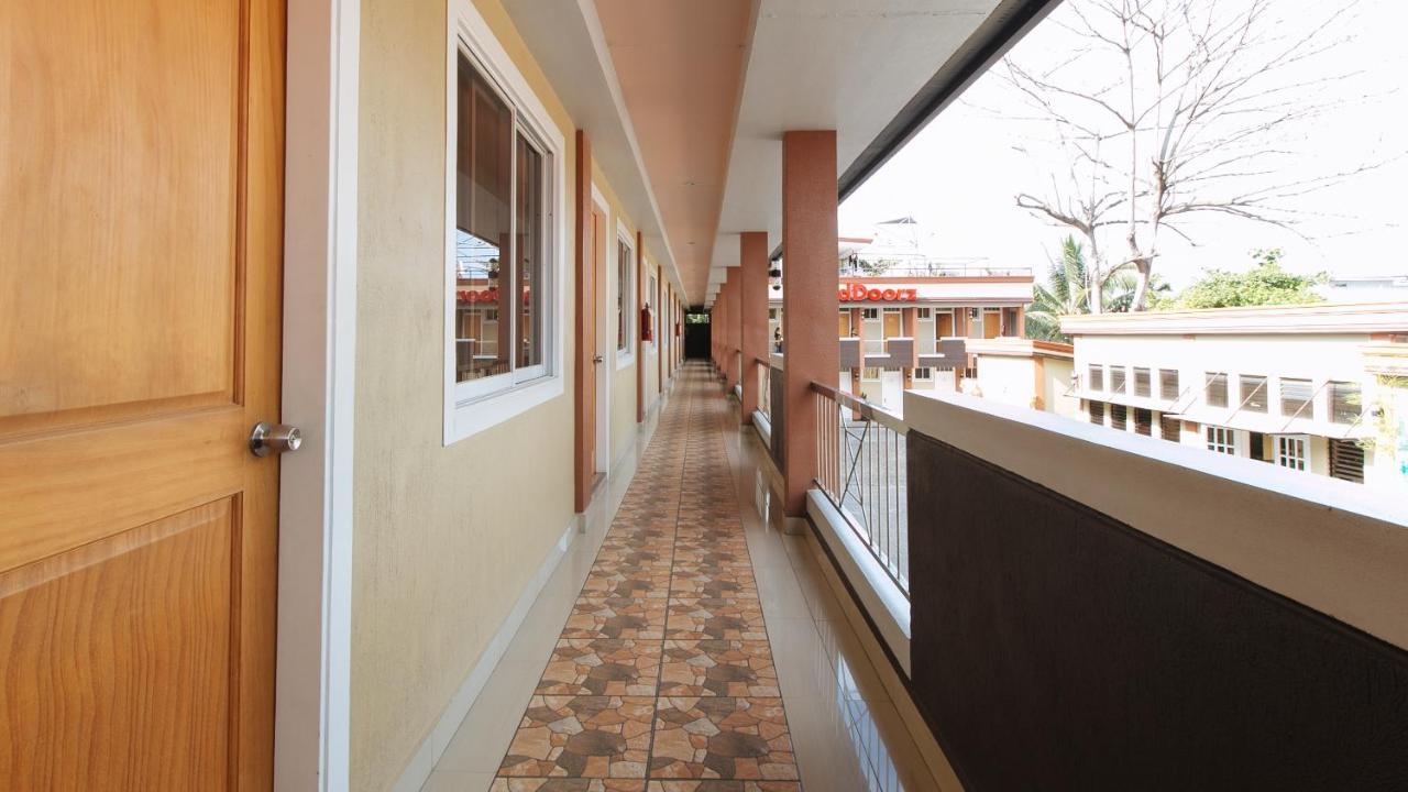 Reddoorz Plus Near Lapasan Plaza Cagayan De Oro Buitenkant foto